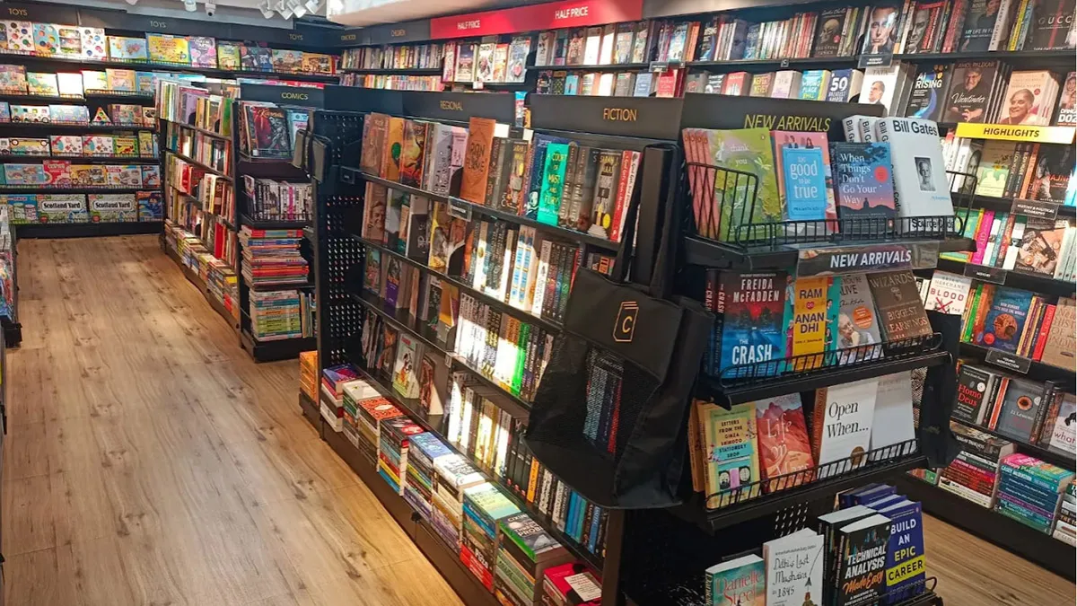 Crossword, SGS Mall 2