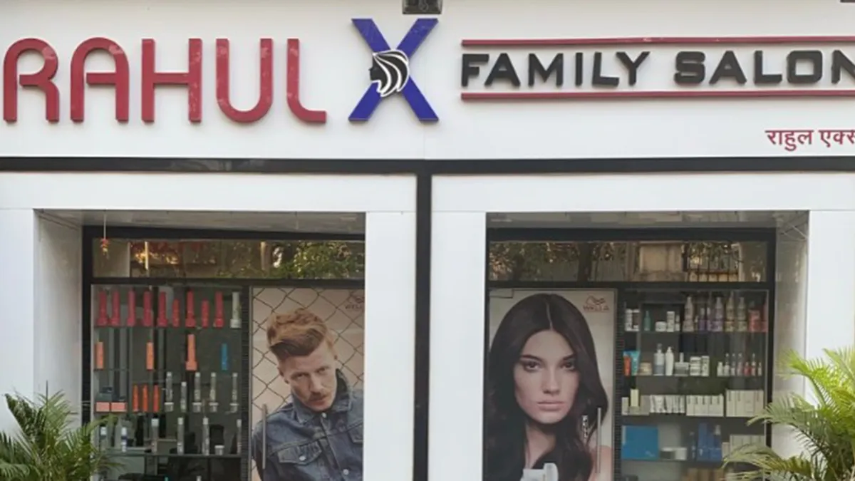 Rahul X Family Salon 1