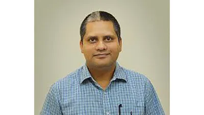 Dr. Yadav Munde