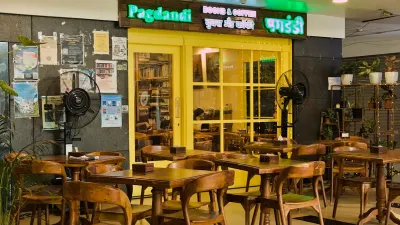 Pagdandi Bookstore & Coffee