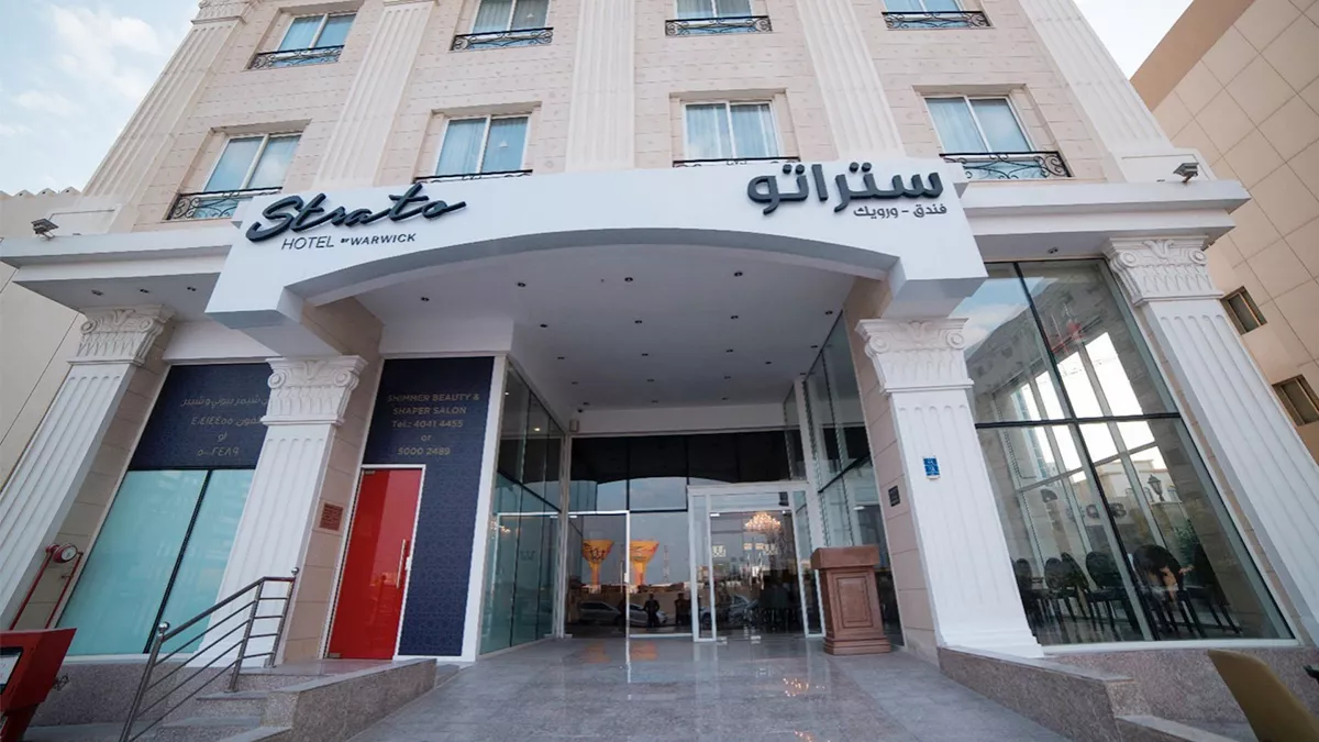 Strato Hotel by Warwick 6