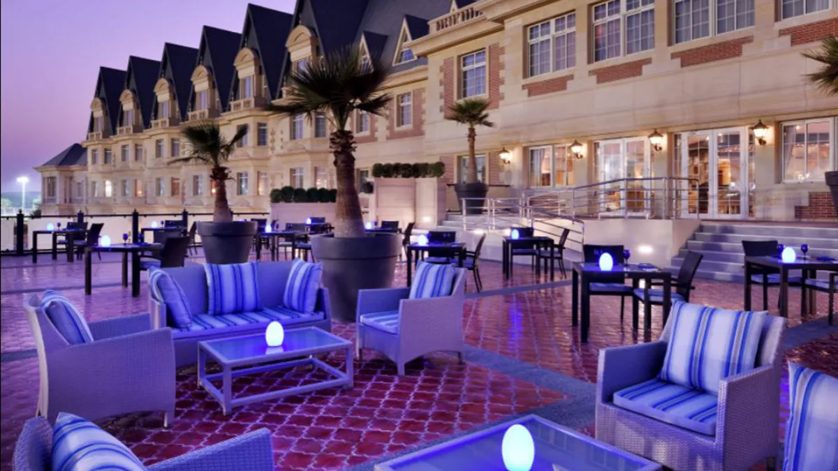 Al Aziziyah Boutique Hotel 1