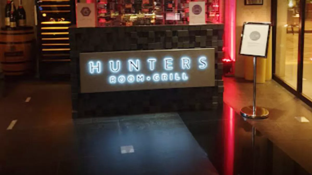 Hunters Room & Grill 5