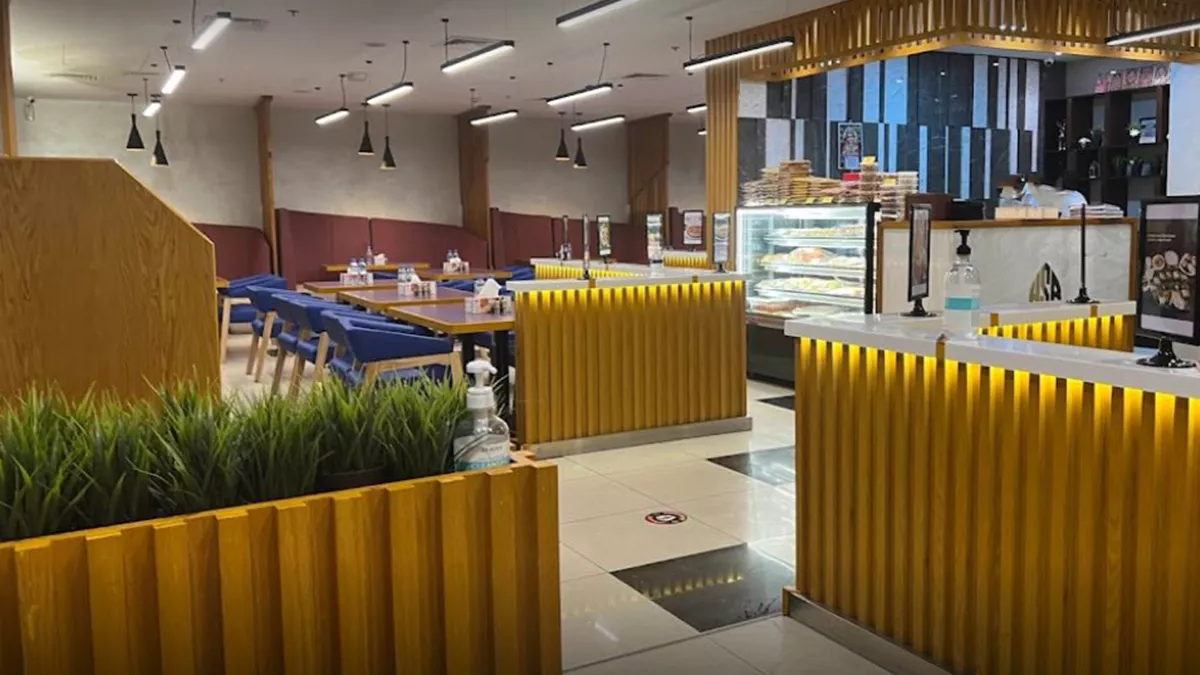 Saravana Bhavan - Old Al Ghanem 5