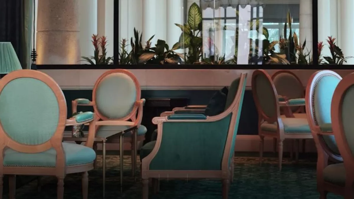 Seasons Tea Lounge 2