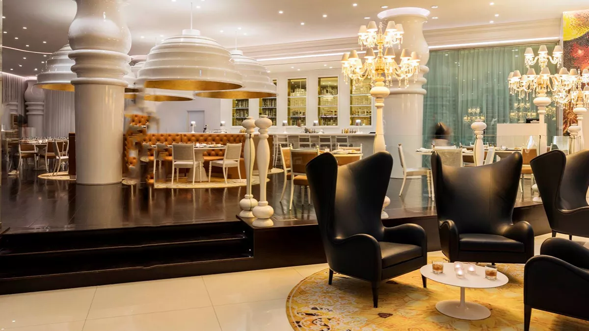 CUT by Wolfgang Puck 6