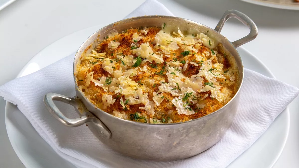 CUT by Wolfgang Puck 3