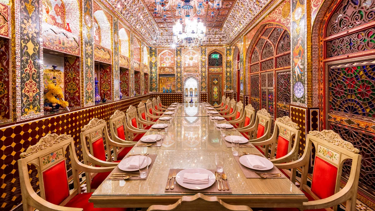 Parisa Souq Waqif 5