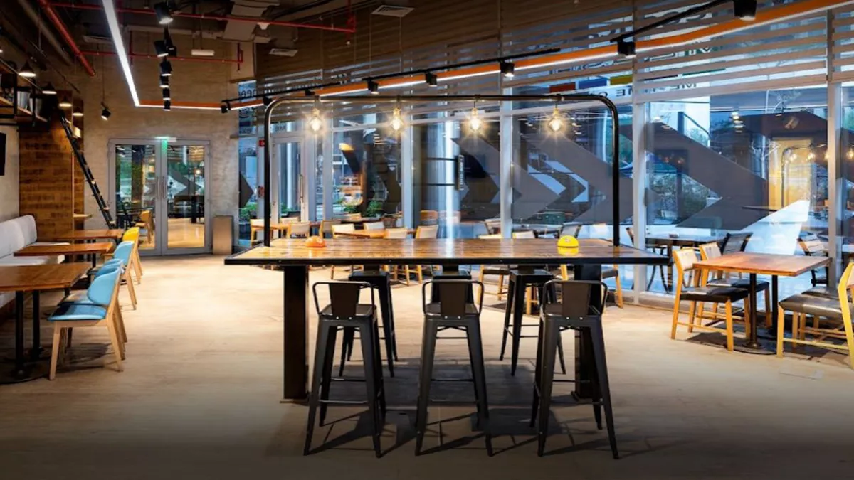 Meesh Me-Time Café 2