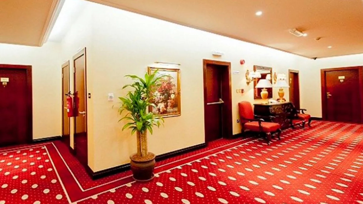 Chairmen Hotel Doha 7