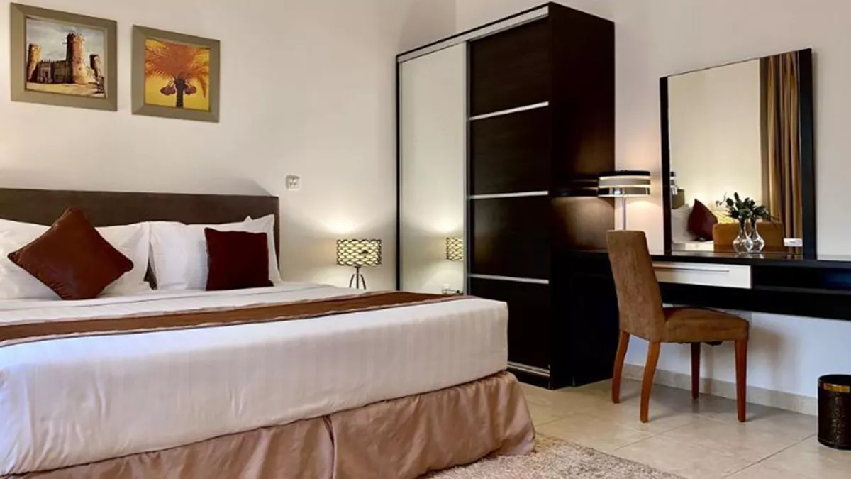 Magnum Hotel and Suites 2