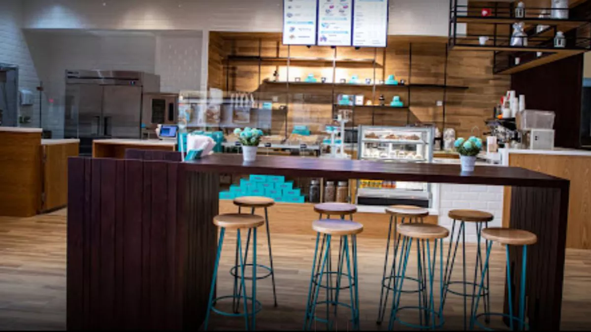 Cinnabon- Seattle’s Best Coffee 1