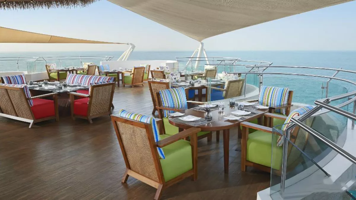 Al Nahham Restaurant 8