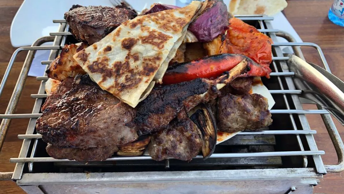 Al Nahham Restaurant 4