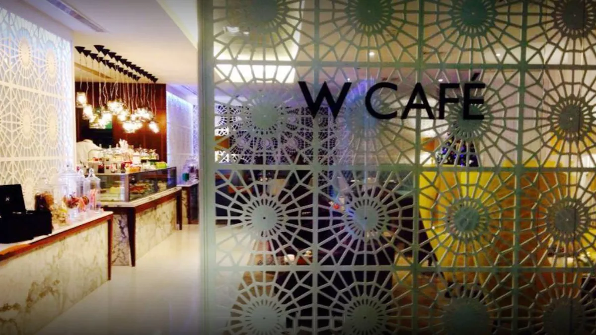 W Café 2