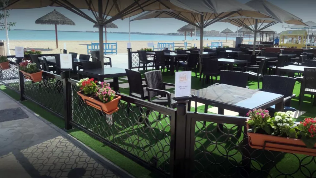 South Pearl Restaurant 8