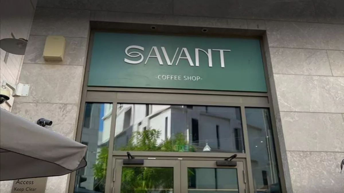 Savant Cafe 4