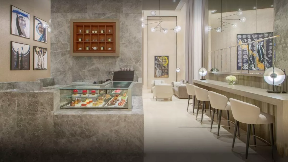 Lobby Cafe Doha 7