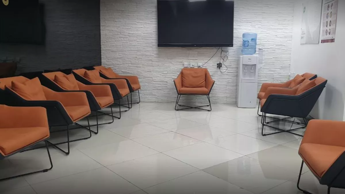 Kings Dental Center, Asian Town 2