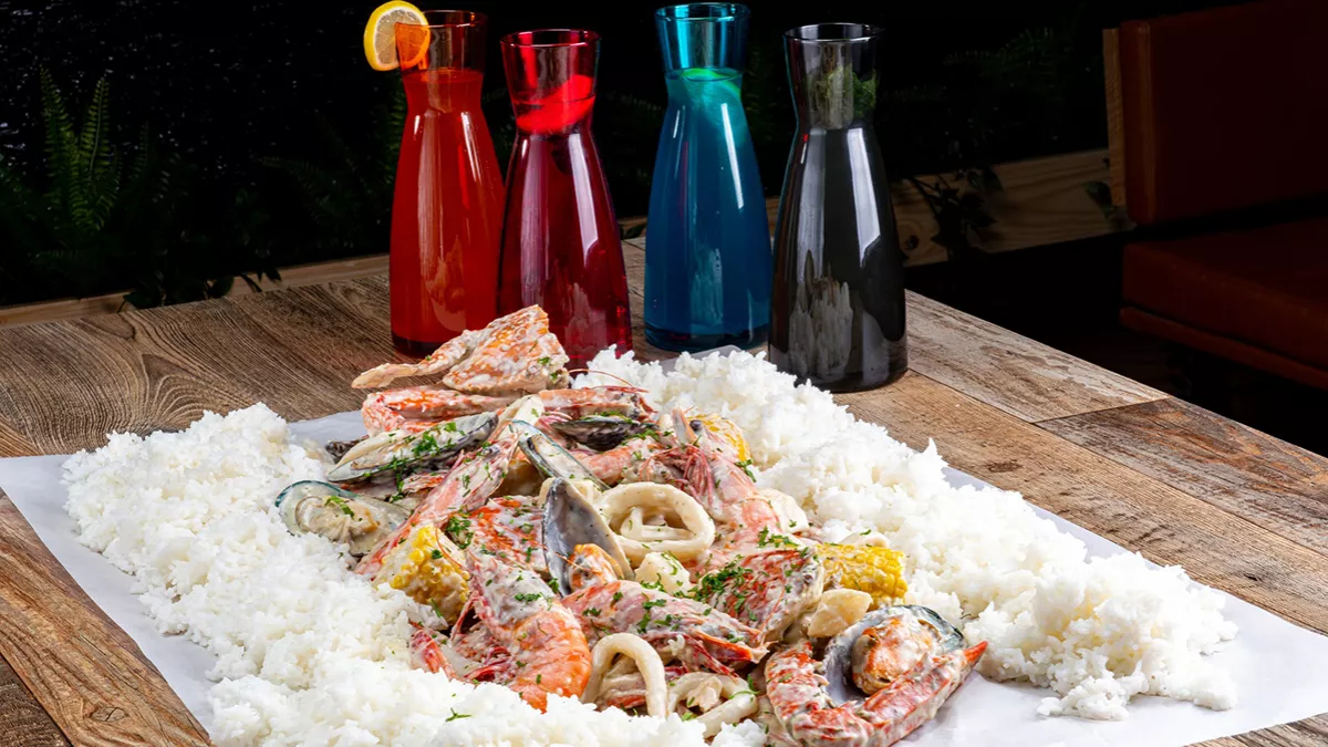 Dampa Seafood Village 1