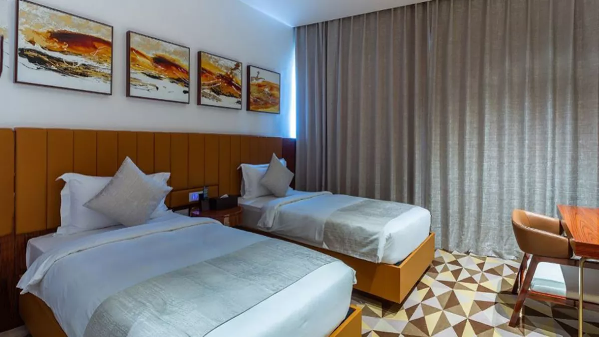 The Bentley Luxury Hotel & Suites 5