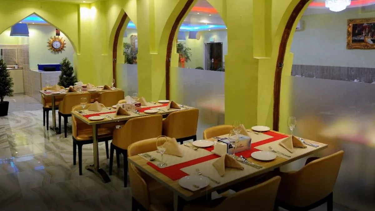 LalQila Restaurant 3