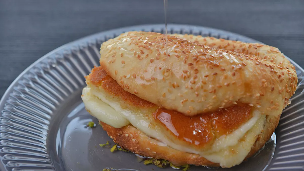 Al Hallab Sweets Qatar 5