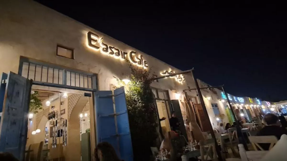 Easair Cafe 3