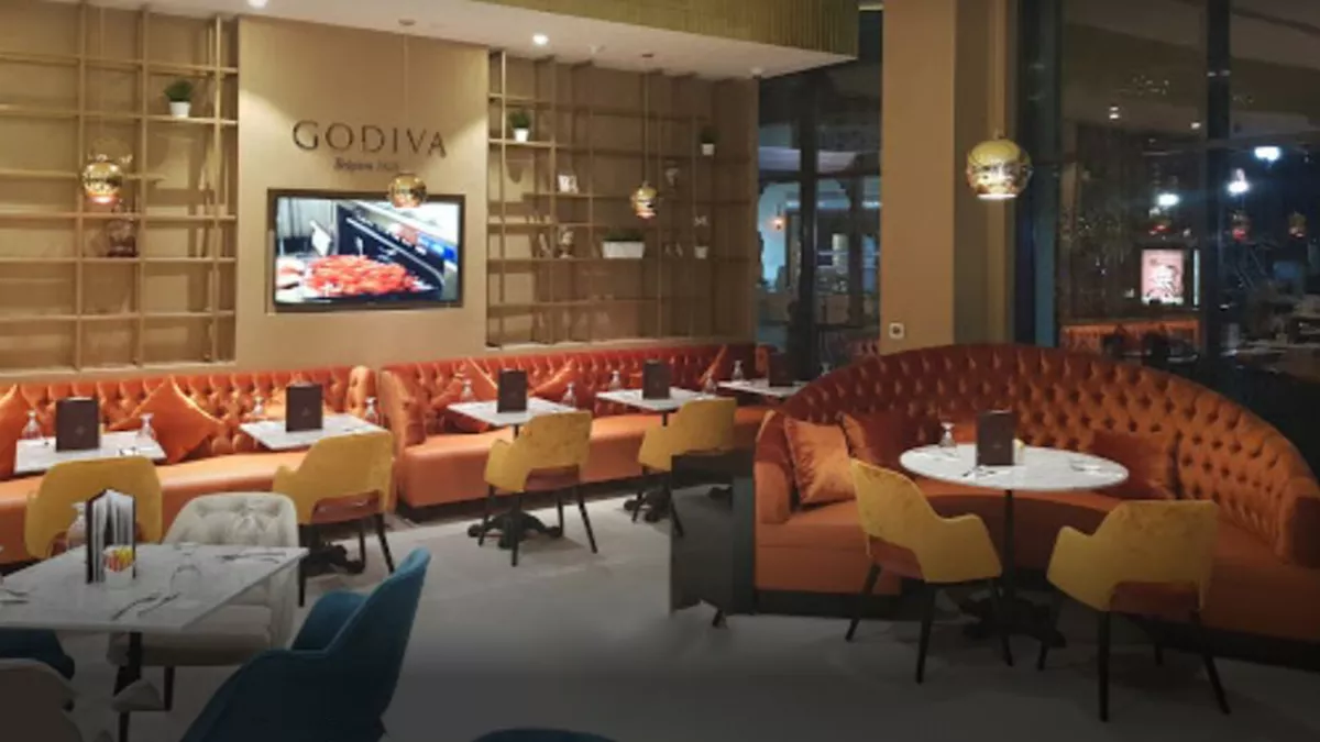Godiva cafe 4