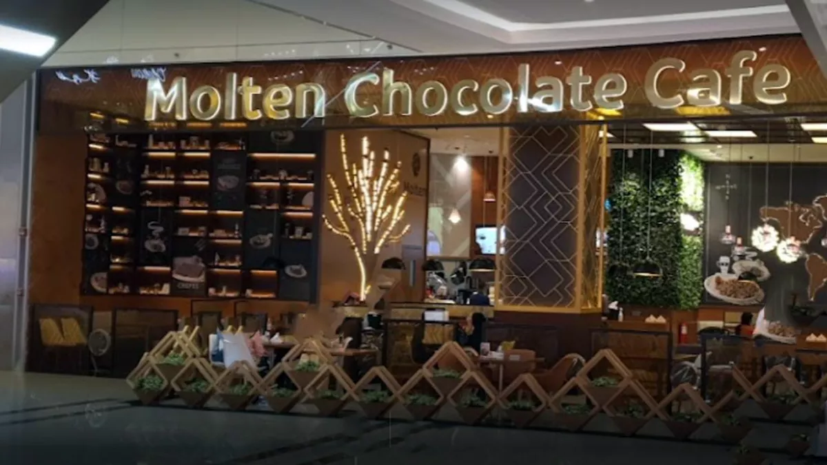 Molten Chocolate Cafe 6