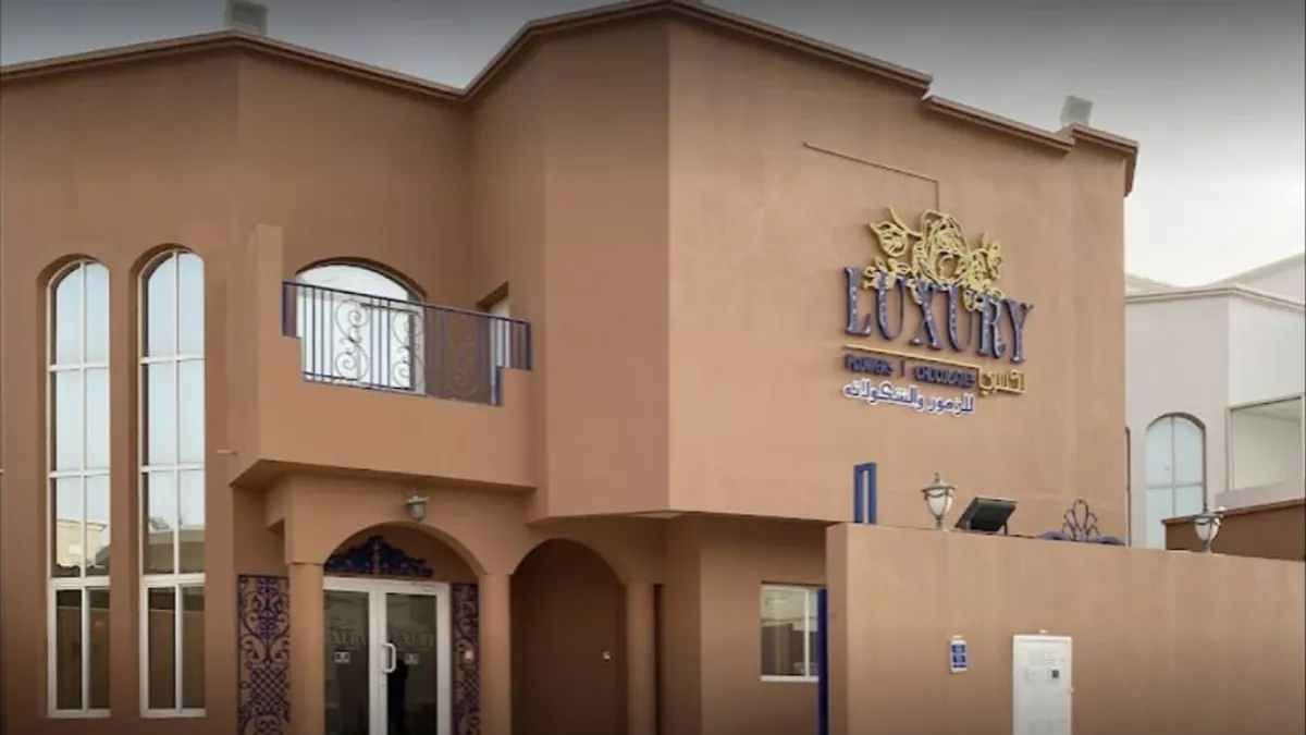 Luxury Flowers and Chocolates 9