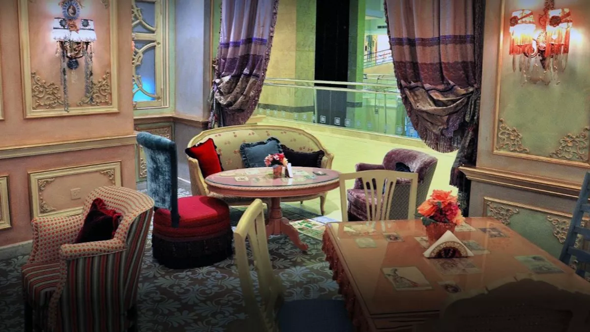 Shakespeare and Co. 6