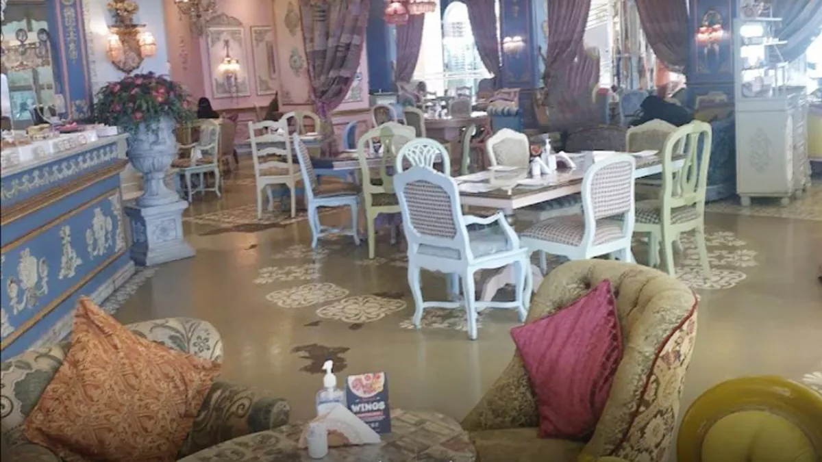 Shakespeare and Co. 5