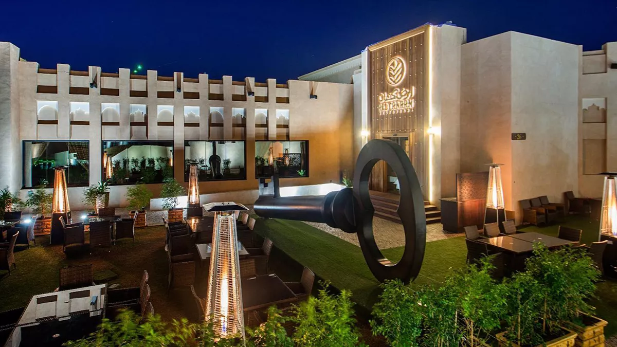 Ard Canaan Restaurant 8