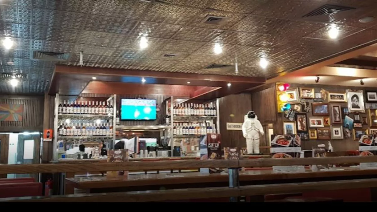 TGI Friday's - Landmark Mall 5