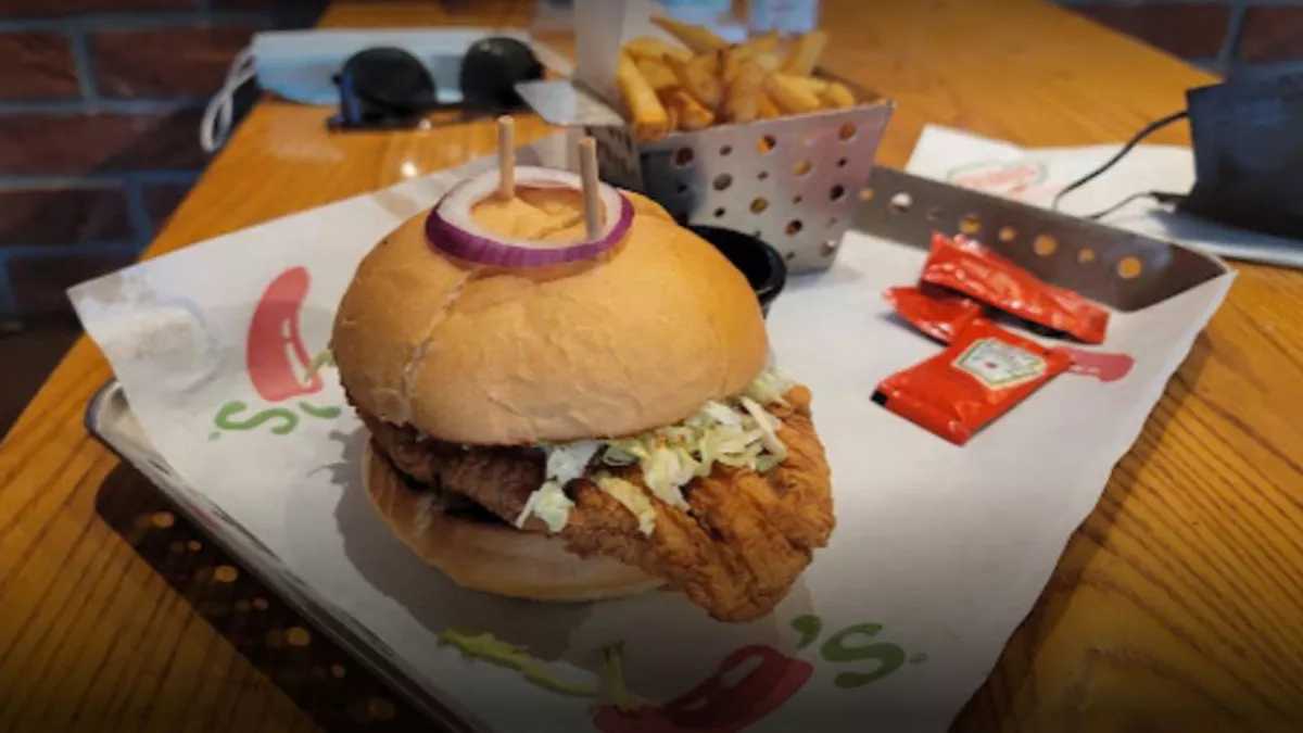 Chilis Restaurant al sadd 4