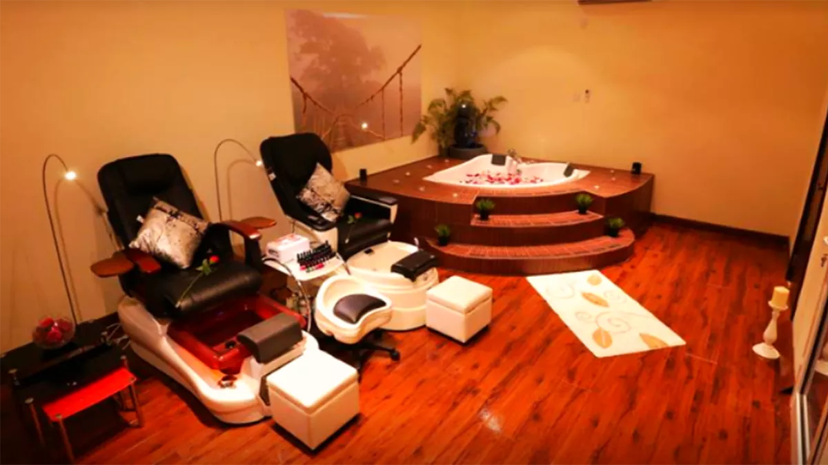 Her Avenue Salon and Spa 2