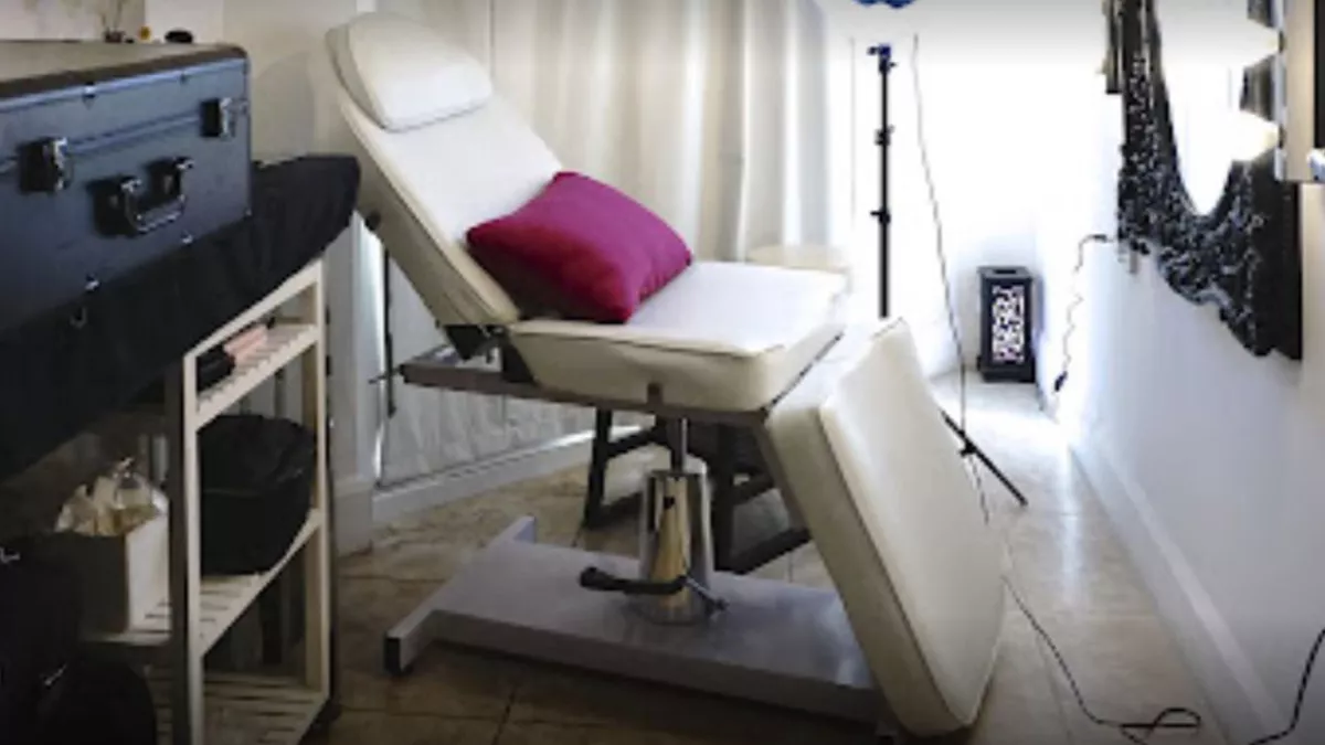 Dot Beauty Salon 3