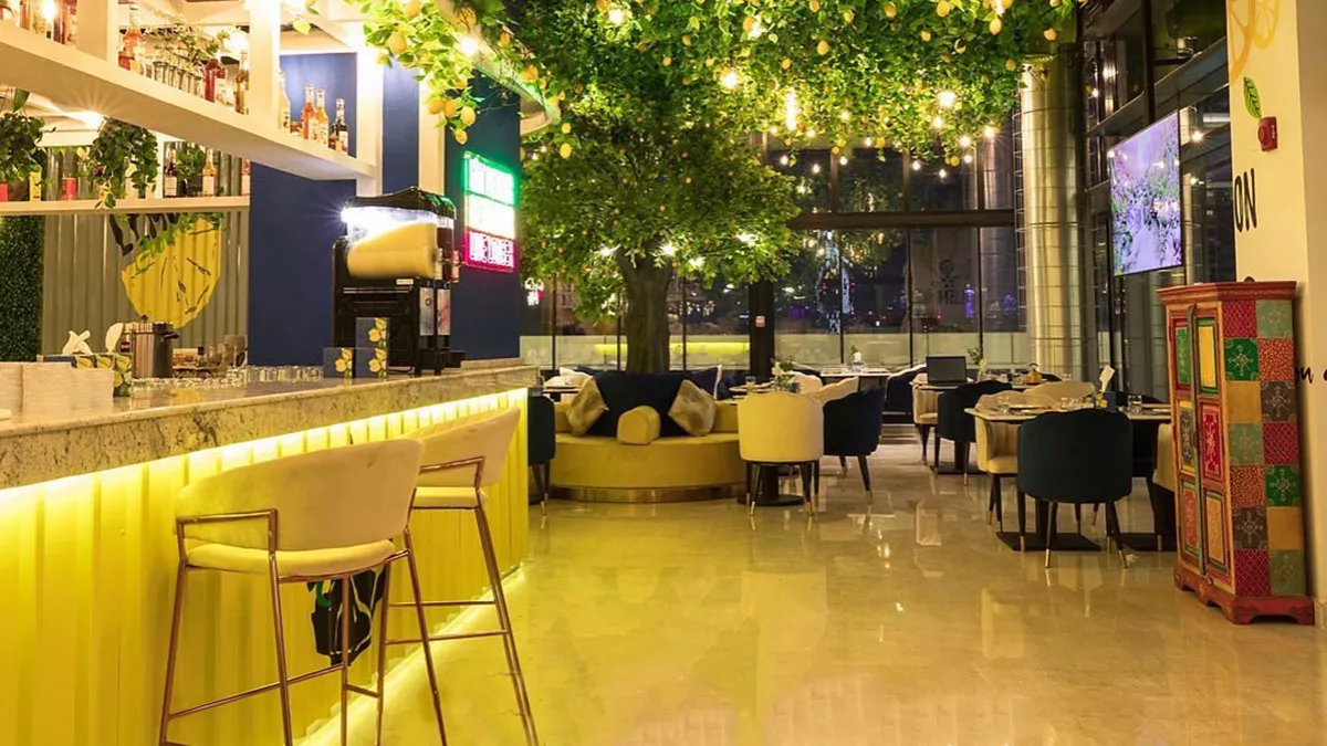 Lemon Garden, Dusit D2 Hotel 4