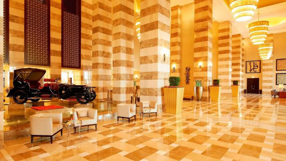 The St. Regis Doha 10