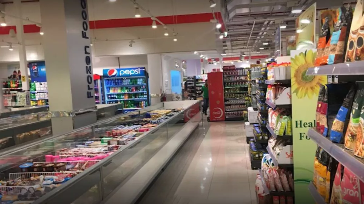 Mega Mart - 01 Mall 3