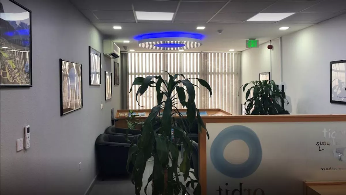 Orbit Travel and Tours (Izghawa) 5