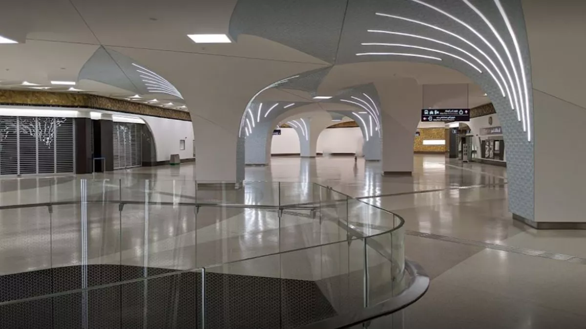 The White Palace- Subway Station 1