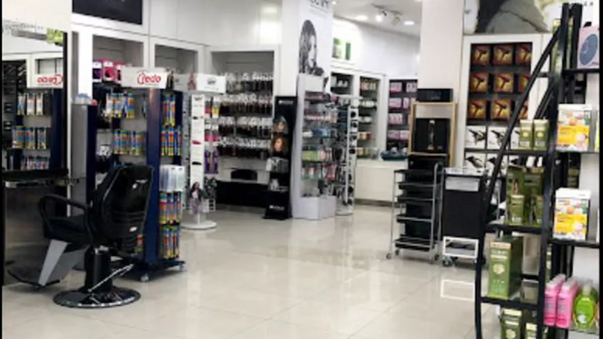 Nazih Cosmetics, Souq Najd 3