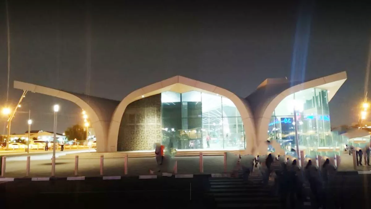 Bin Mahmoud- Subway Station 1