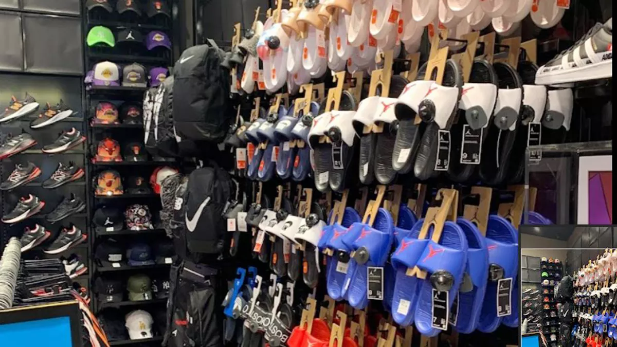 Foot Locker - City Center Doha 2