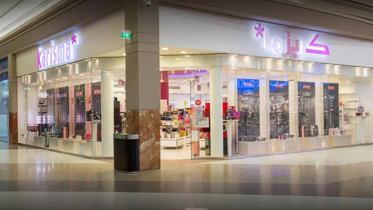 Karisma Cosmetics, Hyatt Plaza 1