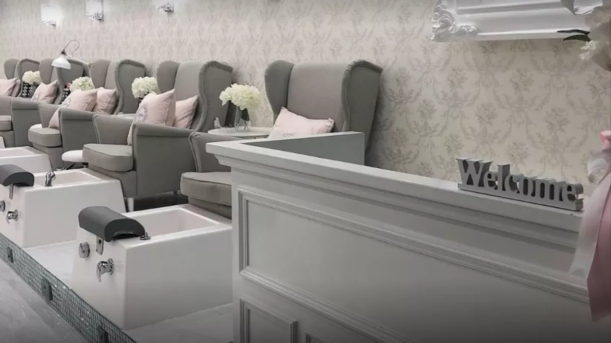 LaRoSa Beauty Castle 1