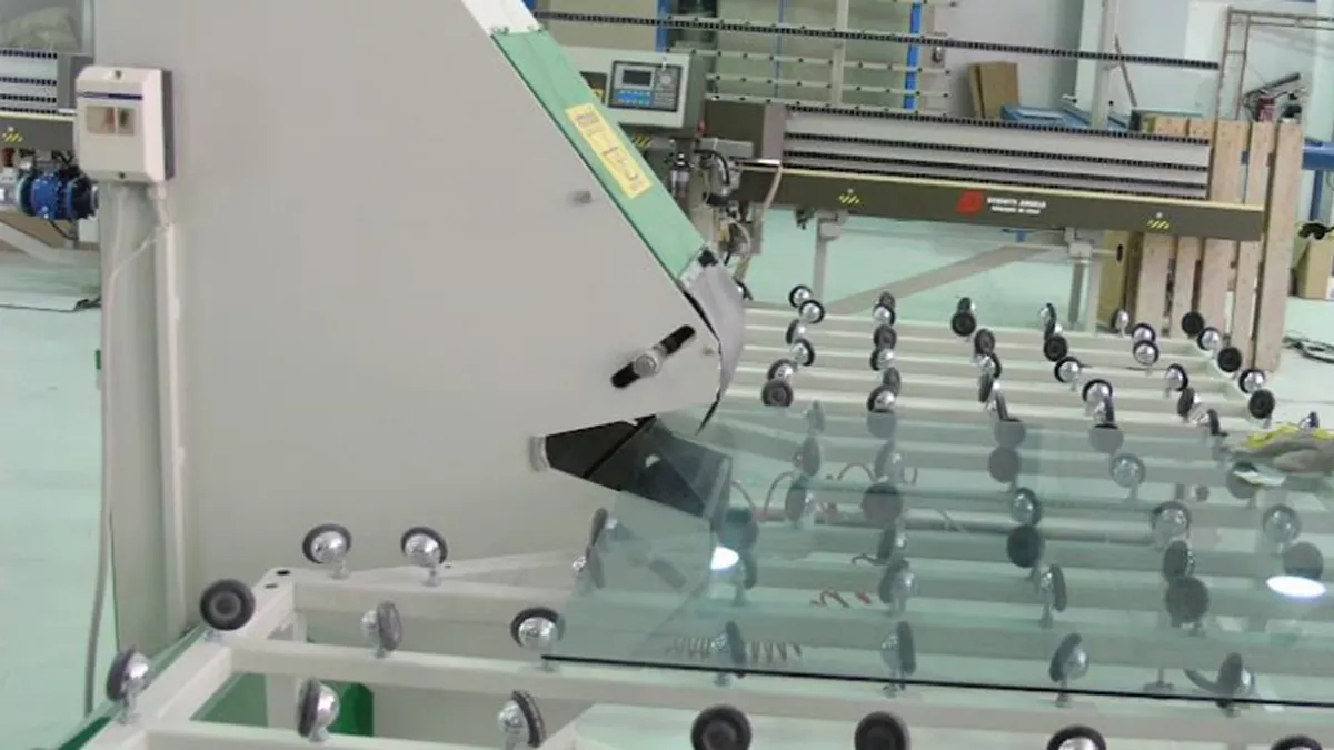 Qatar Glass Industries 1