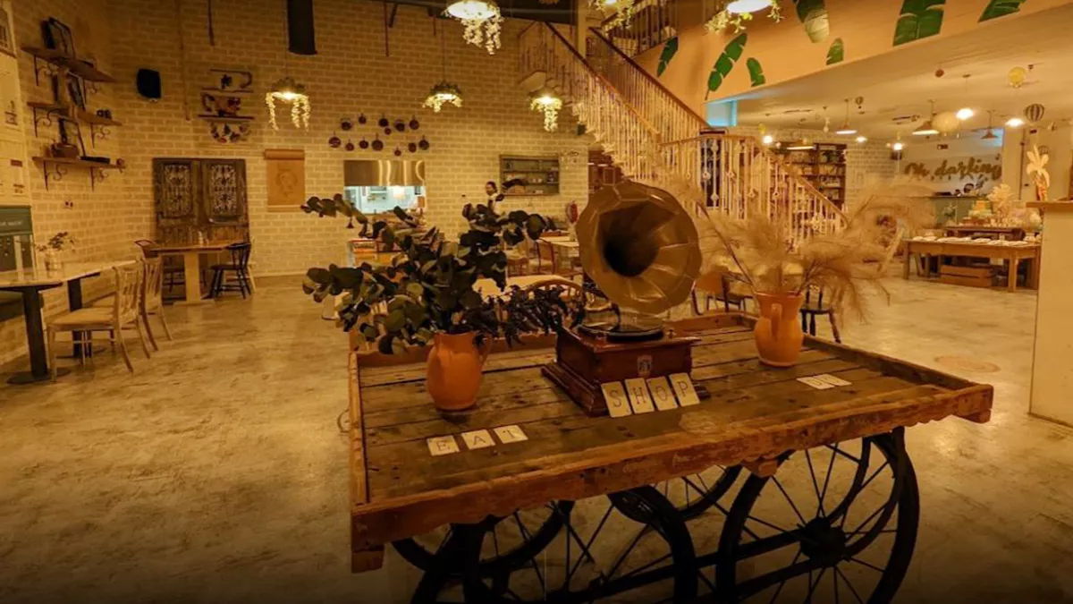 The Drawing Room Cafe 2